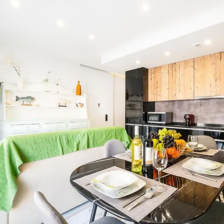 Apartment Carvoeiro By The Sea 2 By Algarve Vacation *